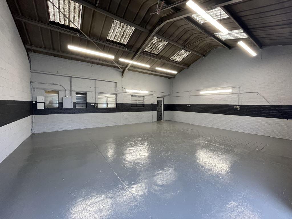 Light industrial facility to lease in Harrison Drive, Braintree, Essex, CM7