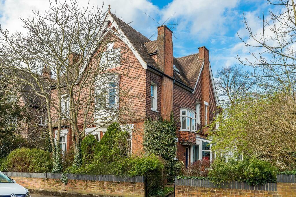 Main image of property: The Grange, London