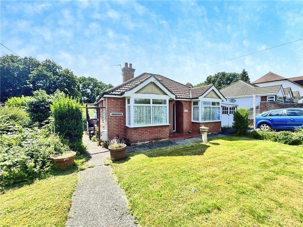 2 bedroom bungalow for sale in Pitmore Road, Eastleigh, Hampshire, SO50