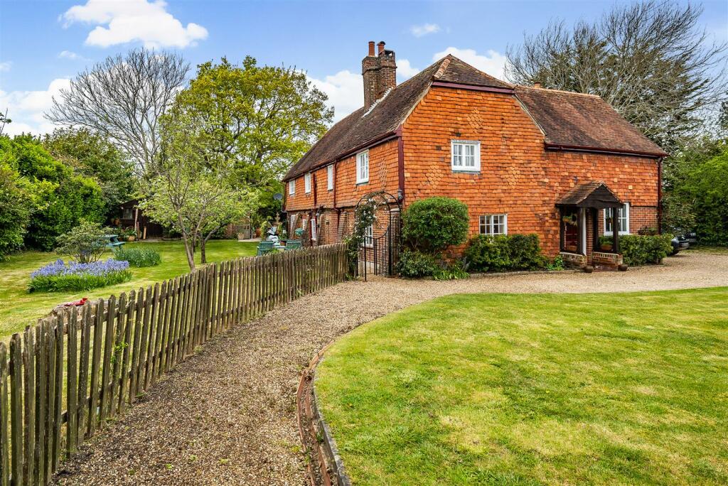 6 bedroom house for sale in 123 Titchfield Road, Stubbington, PO14