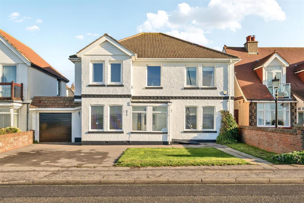 Main image of property: Marine Parade East, Lee-On-The-Solent