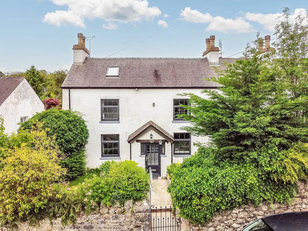 Main image of property: 2 Laneside Farm Kirkhead Road, Grange-Over-Sands