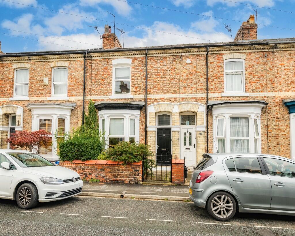 2 bedroom town house for sale in Vyner Street, York, YO31