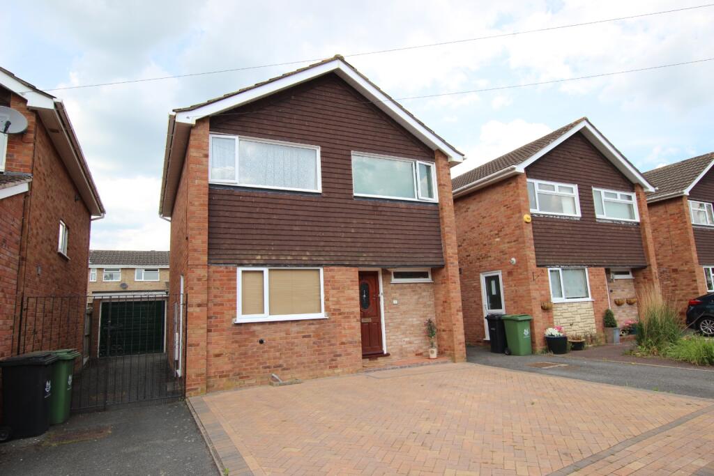 3 bedroom detached house for rent in Quebec Close, Worcester, Worcestershire, WR2 4DY, WR2