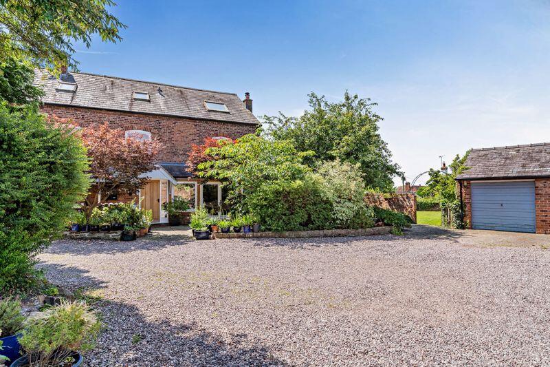 Main image of property: Farndon, Cheshire