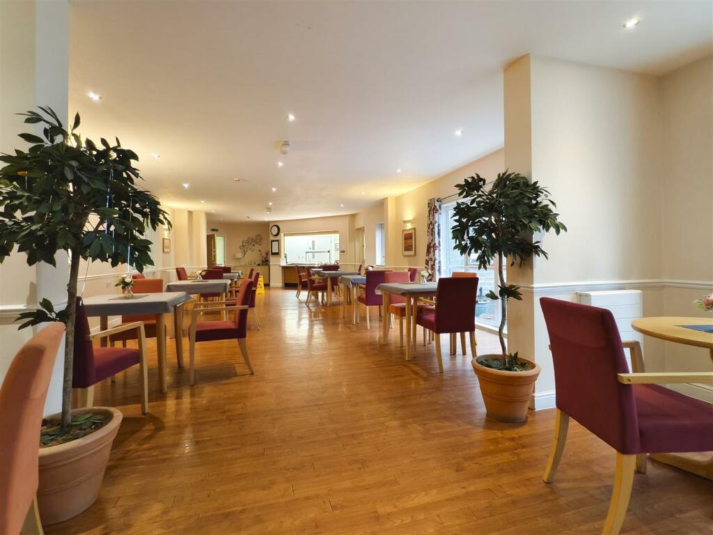 Additional property image - Baldwin Lane, Clayton, Bradford