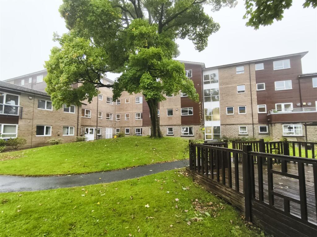 Additional property image - Baldwin Lane, Clayton, Bradford