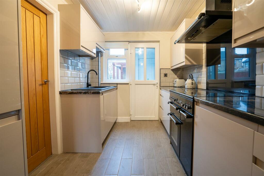 Additional property image - Hillcrest Drive, Queensbury, Bradford