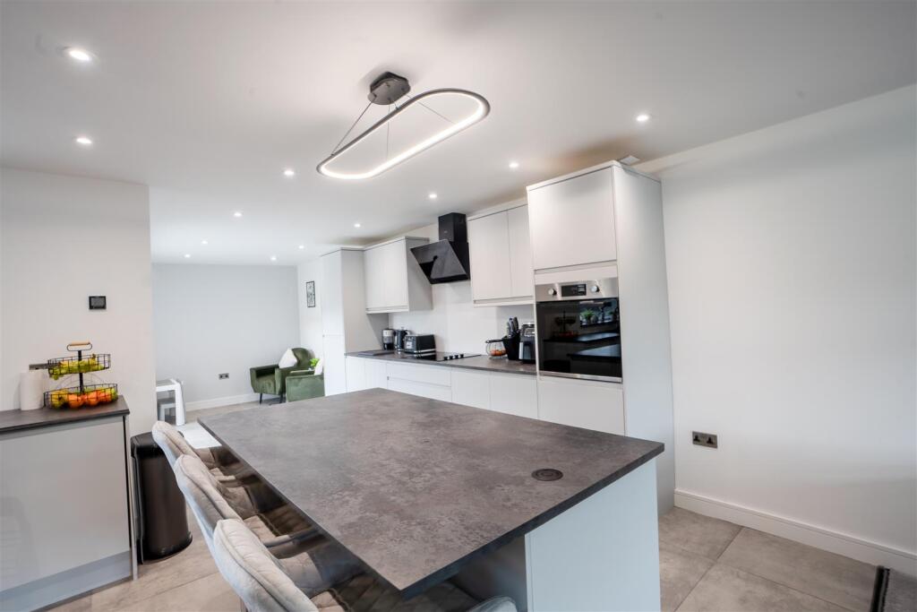 Additional property image - Hillcrest Drive, Queensbury, Bradford