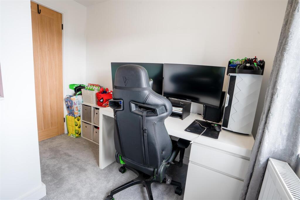 Additional property image - Hillcrest Drive, Queensbury, Bradford