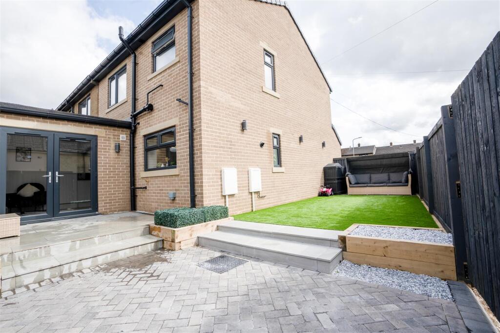 Additional property image - Hillcrest Drive, Queensbury, Bradford