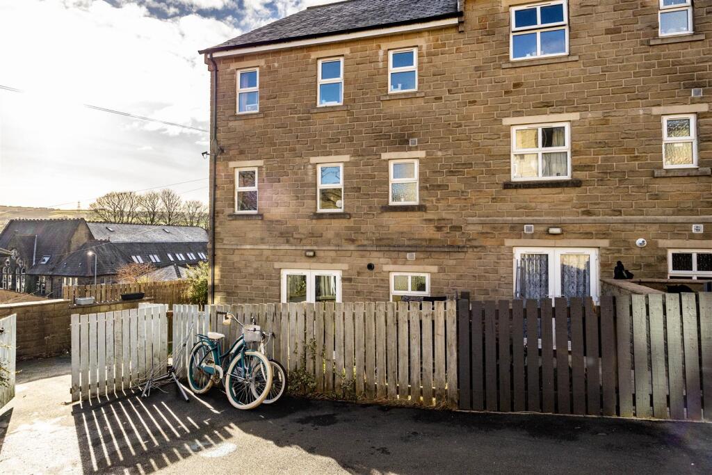 Additional property image - James Street, Thornton