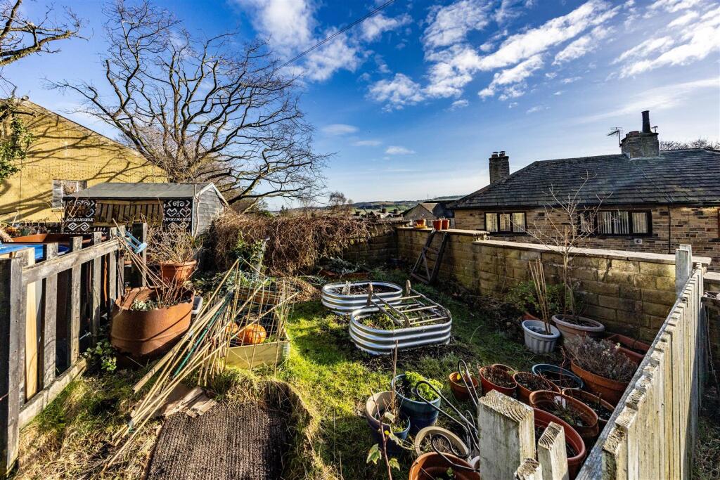 Additional property image - James Street, Thornton