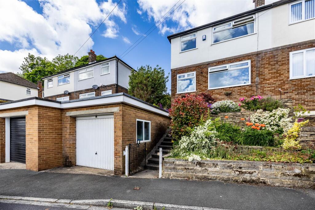 Main image of property: Hill View Gardens, Halifax