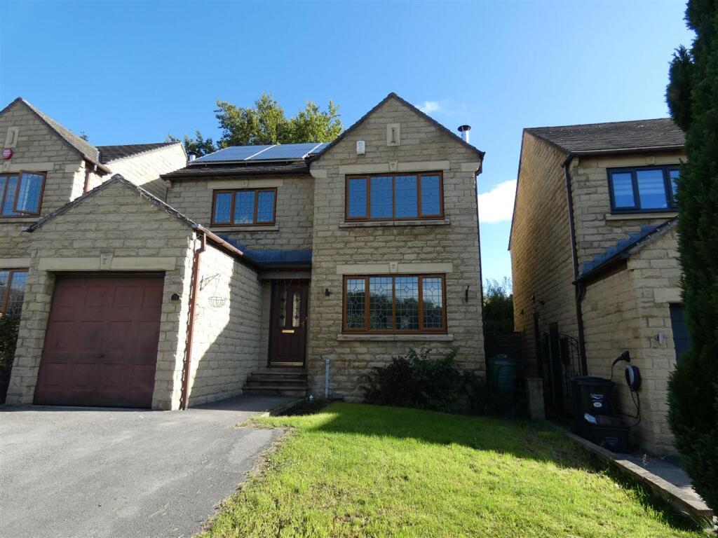 Main image of property: Victoria Chase, Bailiff Bridge, Brighouse