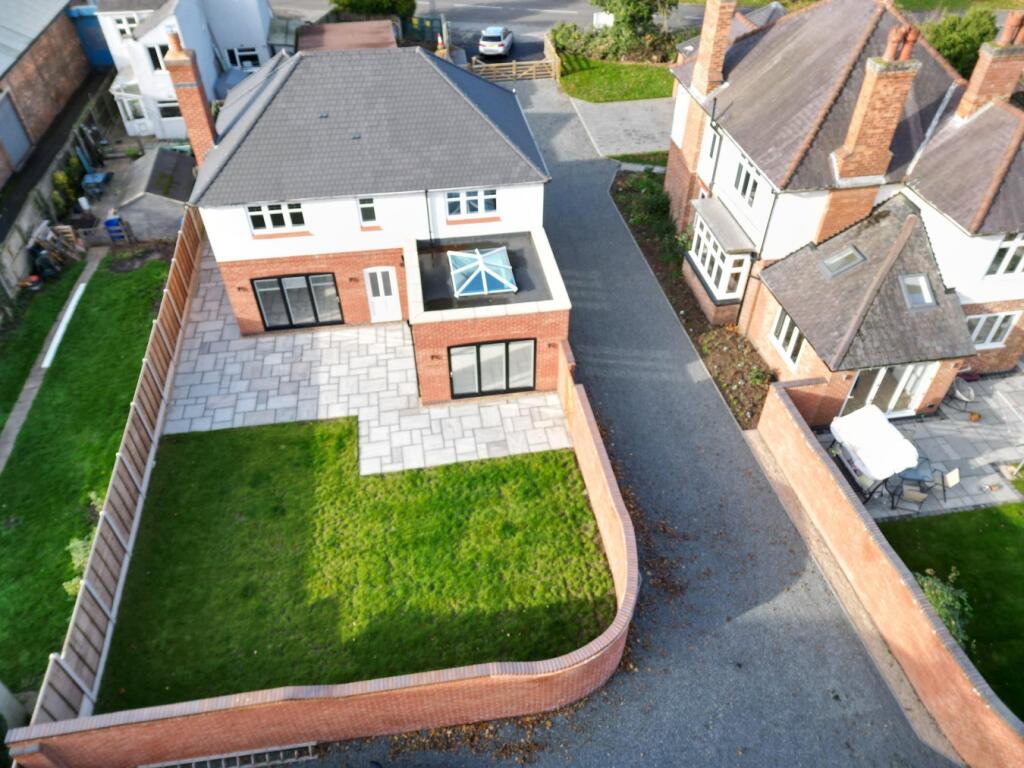 Main image of property: Ashby Road, Hinckley, LE10