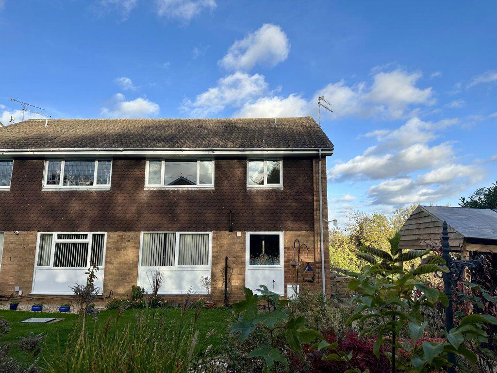 Main image of property: Ilex Close, Northampton