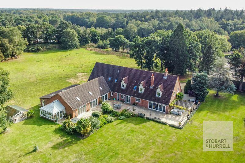 5 bedroom detached house for sale in Lorne House, Shorthorn Road