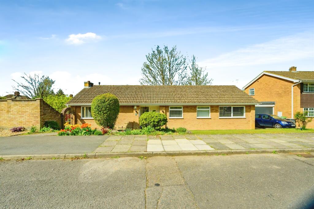 Main image of property: Chartwell Drive, Luton