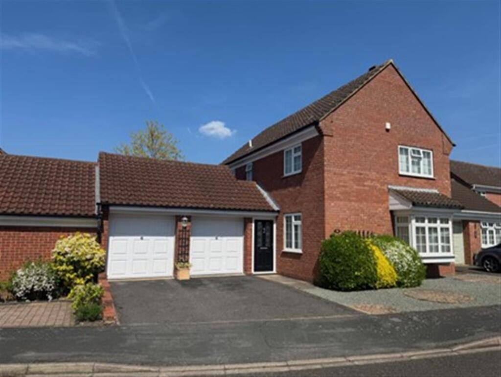 Main image of property: Wiveton Close, Luton