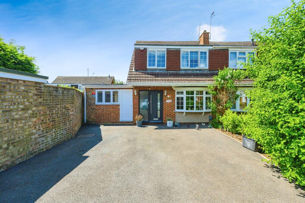 Main image of property: Turnpike Drive, Luton