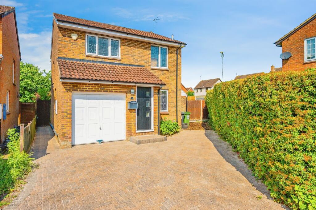 Main image of property: Hardwick Green, Luton