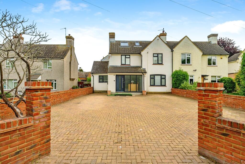 Main image of property: Luton Road, Barton-Le-Clay, Bedford