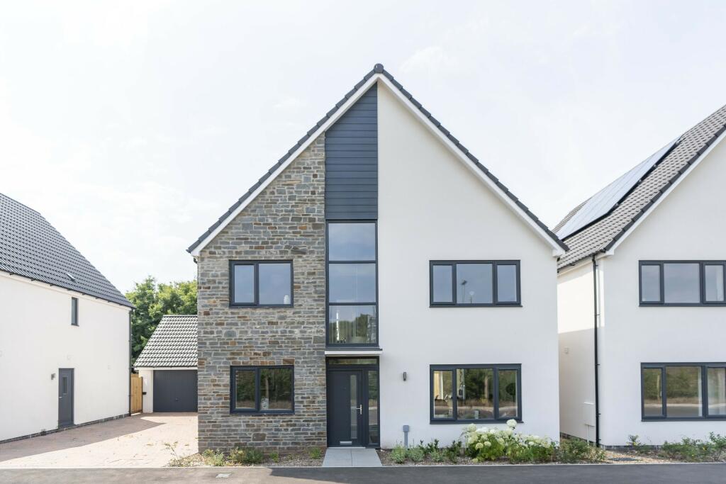 Additional property image - Harts Garden