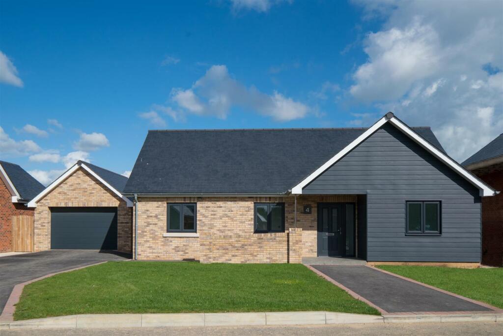 Main image of property: 4, Reynards Place