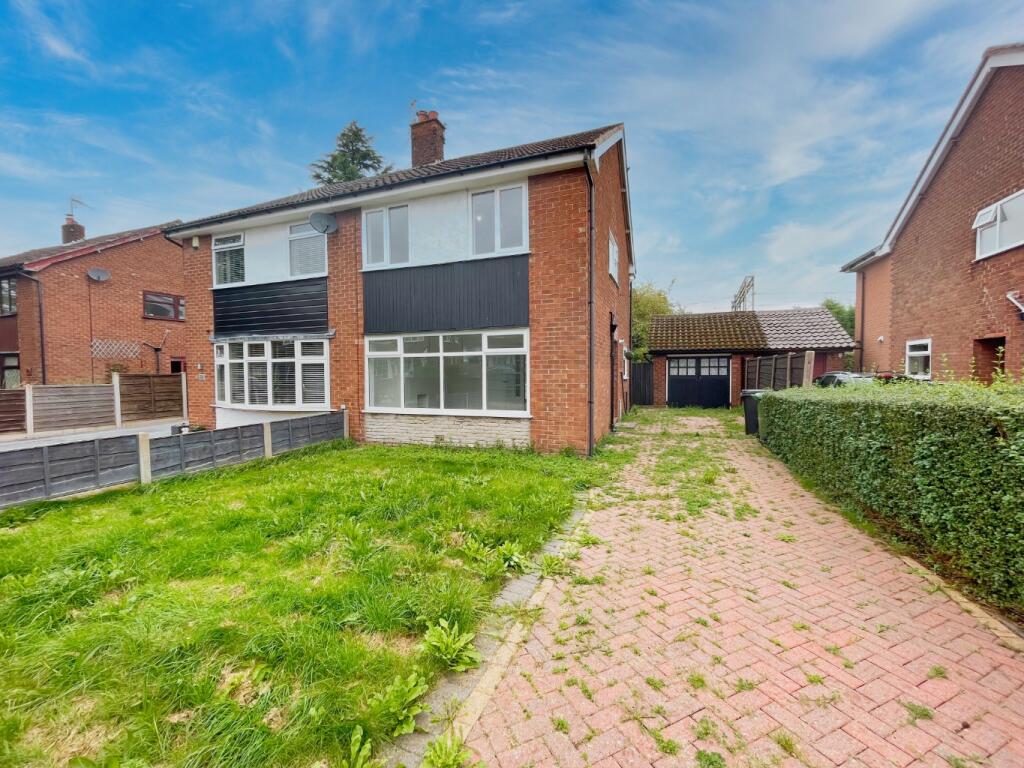 3 bedroom semidetached house for sale in South Mead, Poynton, Stockport, Cheshire, SK12 1EB, SK12