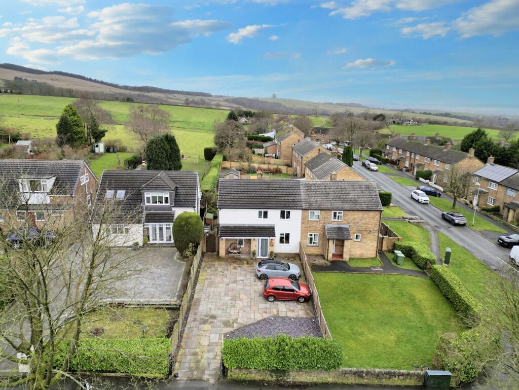 3 bedroom semidetached house for sale in Buxton Old Road, Disley