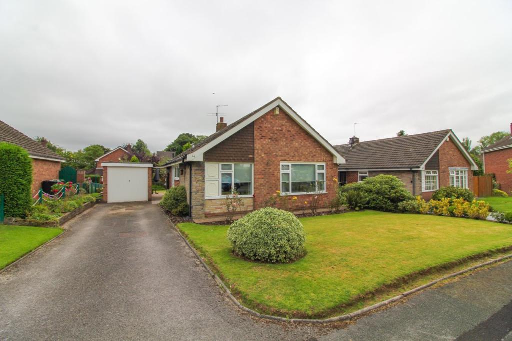3 bedroom detached bungalow for sale in Beech Crescent, Poynton