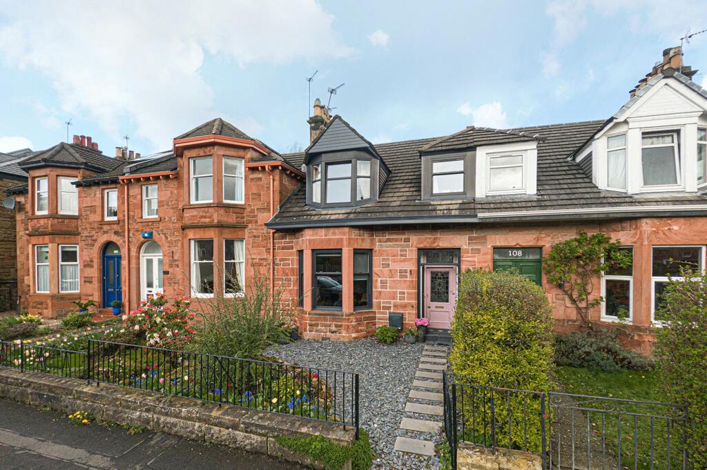 3 bedroom terraced house for sale in Durward Avenue, Waverley Park, Shawlands, Glasgow, G41