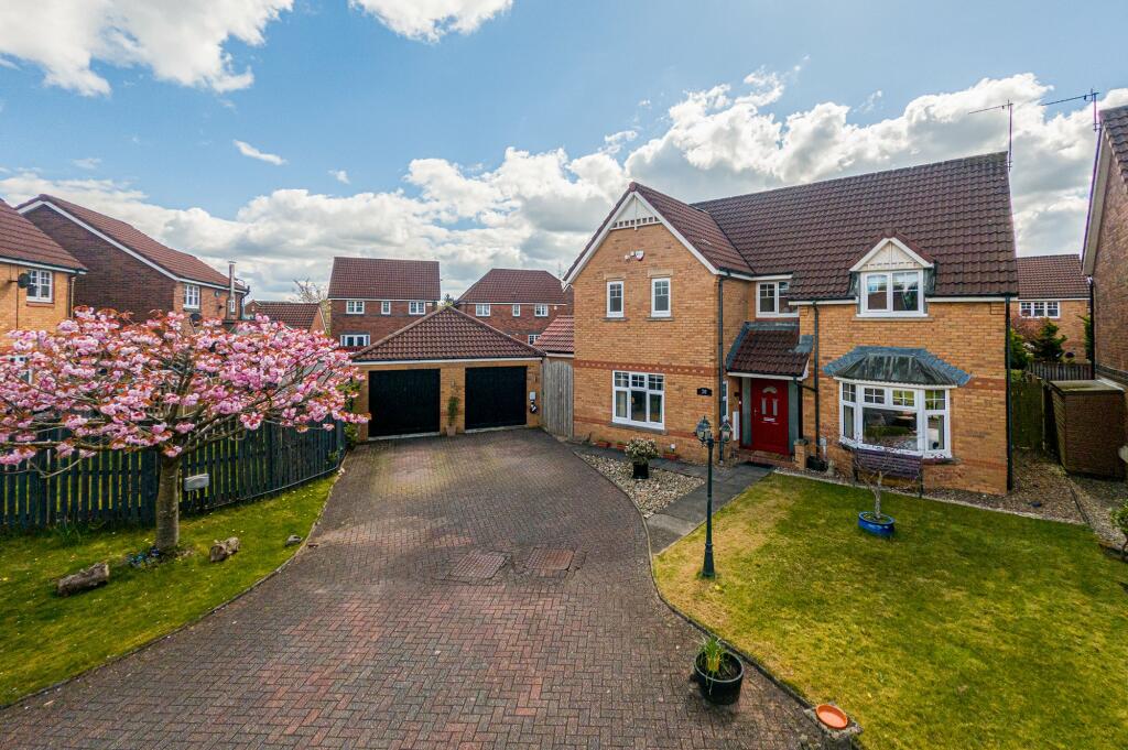 6 bedroom detached house for sale in Sanquhar Road, Crookston, Glasgow, G53