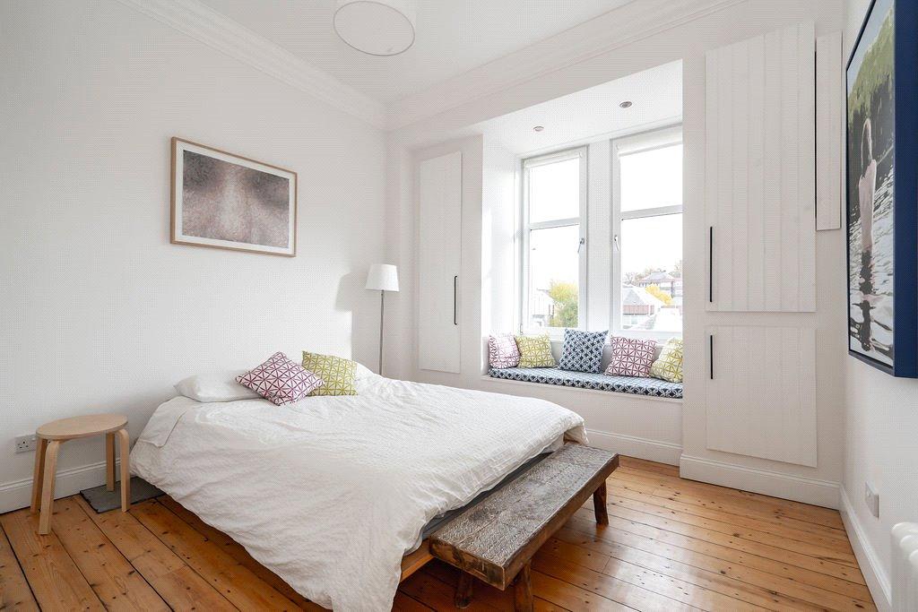 2 bedroom apartment for sale in Tantallon Road, Shawlands, Glasgow, G41