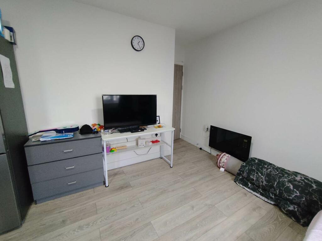 Additional property image - Newfoundland Court, Newfoundland Road, Heath