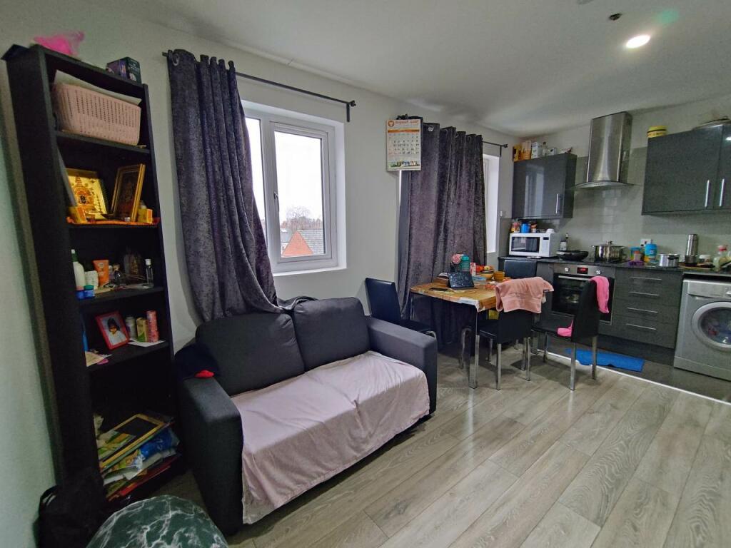 Additional property image - Newfoundland Court, Newfoundland Road, Heath