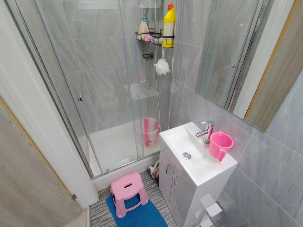 Additional property image - Newfoundland Court, Newfoundland Road, Heath