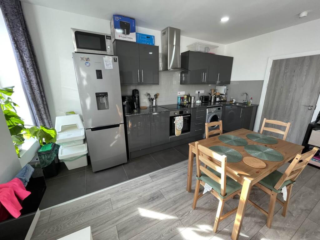 Additional property image - Newfoundland Court, Newfoundland Road, Heath