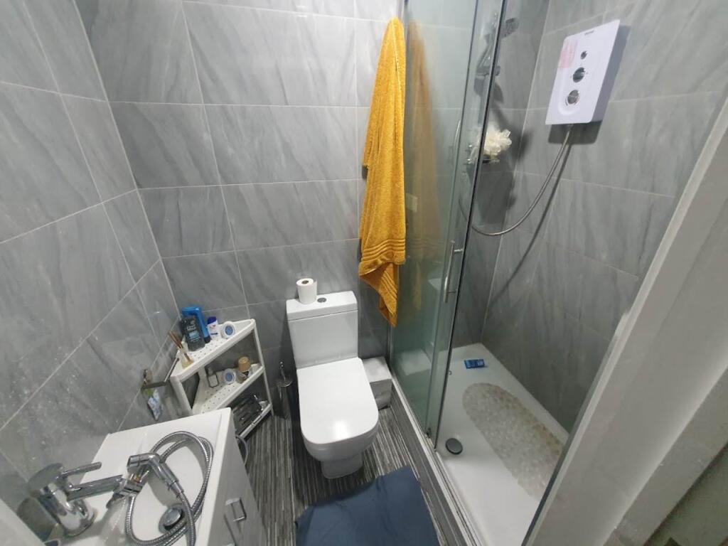 Additional property image - Newfoundland Court, Newfoundland Road, Heath