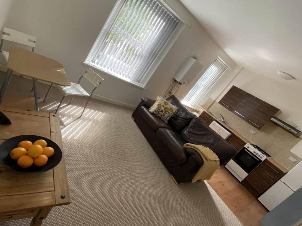 Main image of property: Richmond Road, Roath, Cardiff