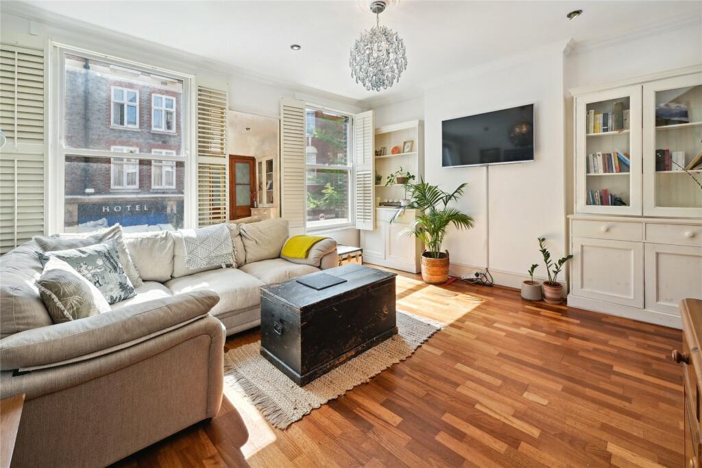 2 bedroom duplex for sale in Rochester Row, Westminster, London, SW1P