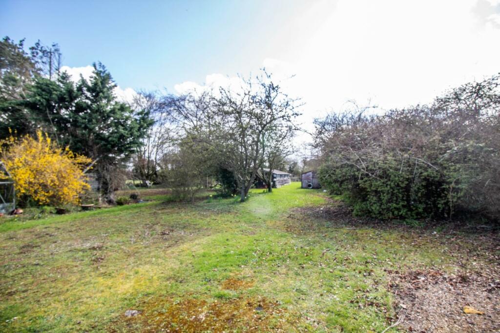 2 bedroom detached bungalow for sale in Meldreth Road, Whaddon, Royston ...