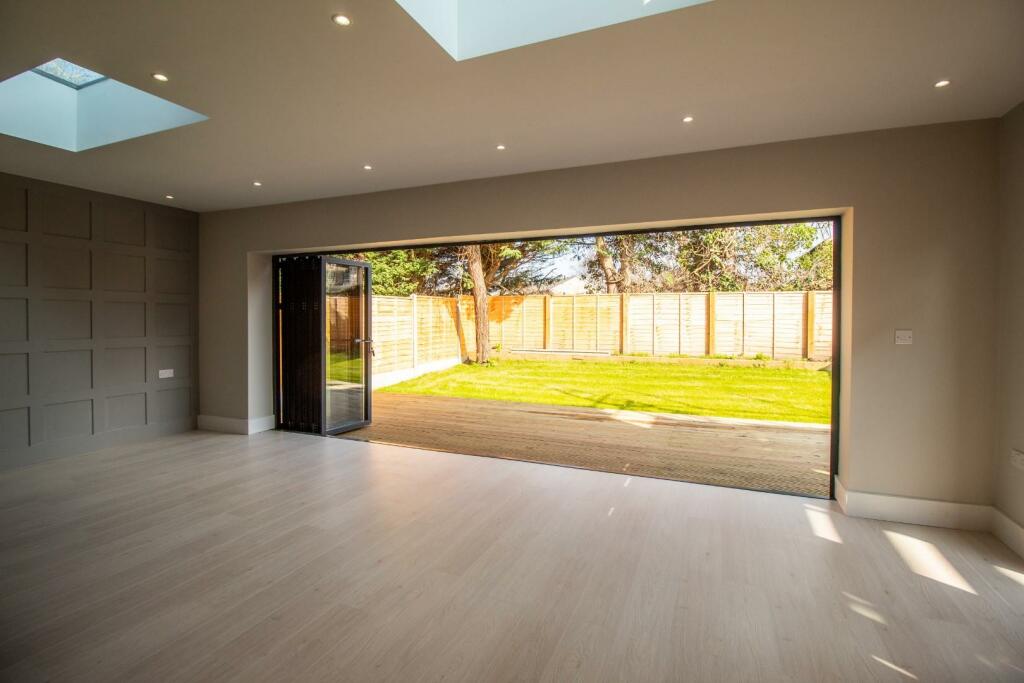 Additional image 13 of Poplar Close, Great Shelford, Cambridge