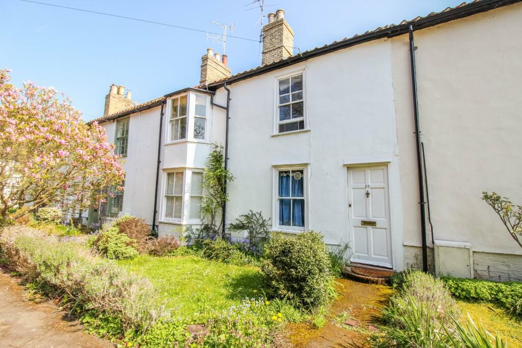 3 bedroom terraced house for sale in High Street, Little Shelford