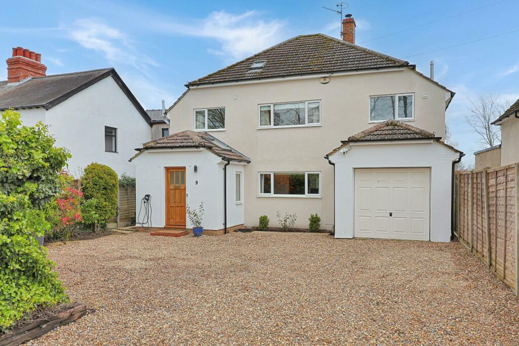 4 bedroom detached house for sale in Duxford Road, Whittlesford