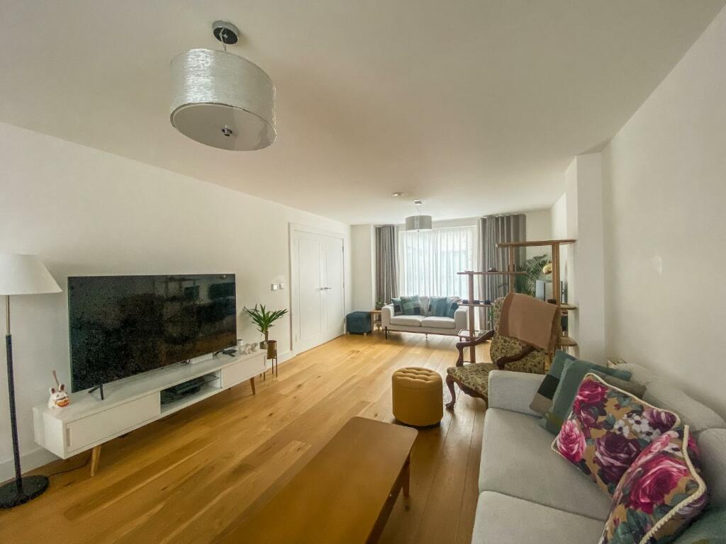 Additional property image - Clay Farm Drive, Trumpington, Cambridge