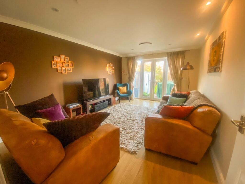 Additional property image - Grafton Drive, Highfields Caldecote, Cambridge