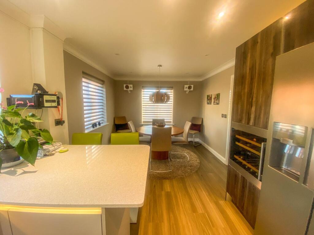Additional property image - Grafton Drive, Highfields Caldecote, Cambridge