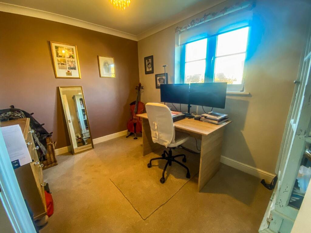 Additional property image - Grafton Drive, Highfields Caldecote, Cambridge